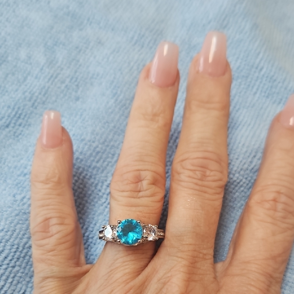 Elegant Blue and 925 Silver Women's Ring